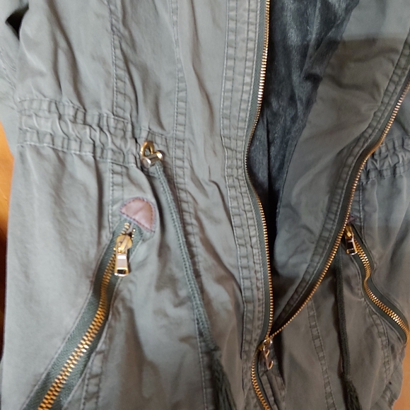 Womans jacket - Picture 13 of 13